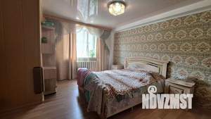 Дом 113м², 2-этажный, участок 8 сот.  