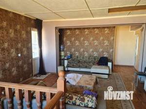 Дом 272м², 3-этажный, участок 5 сот.  