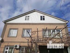 Дом 200м&sup2;, 2-этажный, участок 8 сот.  