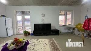 Дом 190м&sup2;, 2-этажный, участок 4 сот.  