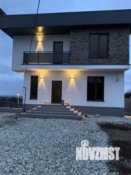 Коттедж 257м&sup2;, 3-этажный, участок 7 сот.  