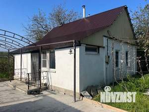 Дом 40м&sup2;, 2-этажный, участок 15 сот.  