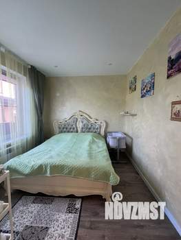 Дом 160м&sup2;, 2-этажный, участок 4 сот.  