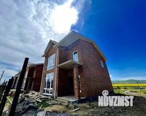 Дом 140м&sup2;, 2-этажный, участок 4 сот.  