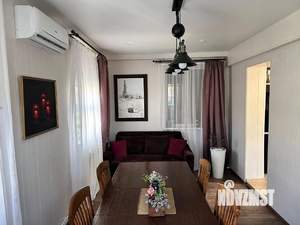 Дом 223м&sup2;, 2-этажный, участок 8 сот.  