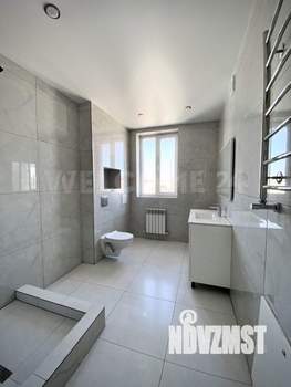 Дом 417м&sup2;, 2-этажный, участок 10 сот.  