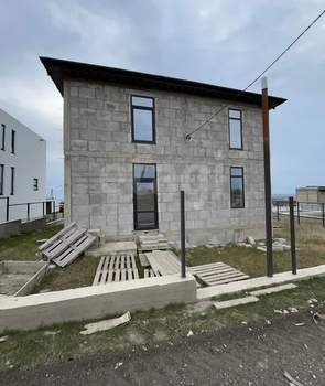 Дом 181м&sup2;, 2-этажный, участок 5 сот.  