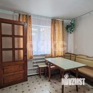 Дом 80м², 3-этажный, участок 1 сот.  