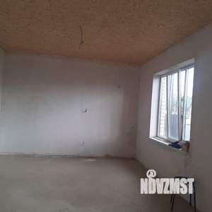 Дом 75м&sup2;, 2-этажный, участок 4 сот.  