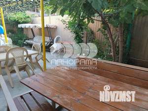 Дом 200м&sup2;, 2-этажный, участок 4 сот.  