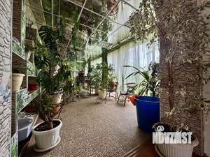 Дом 291м², 2-этажный, участок 10 сот.  