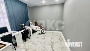 Дом 530м&sup2;, 3-этажный, участок 8 сот.  