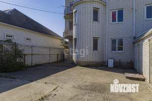 Дом 233м², 3-этажный, участок 4 сот.  