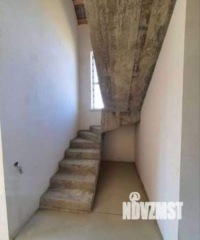 Дом 100м&sup2;, 2-этажный, участок 3 сот.  