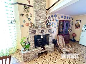 Дом 178м&sup2;, 2-этажный, участок 18 сот.  