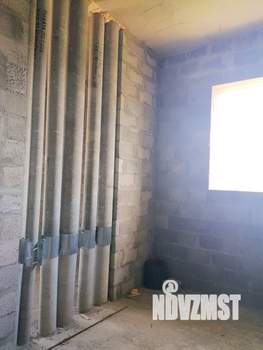 Дом 220м², 2-этажный, участок 10 сот.  