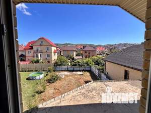 Дом 250м&sup2;, 2-этажный, участок 7 сот.  