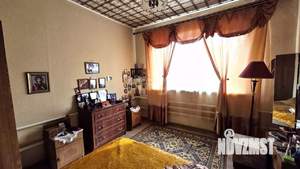 Дом 240м², 2-этажный, участок 15 сот.  