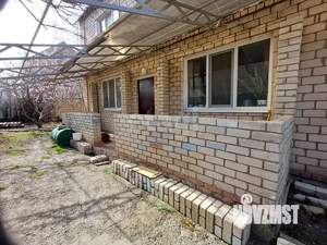 Дом 198м&sup2;, 2-этажный, участок 4 сот.  