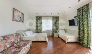 Дом 401м&sup2;, 3-этажный, участок 4 сот.  