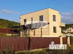 Дом 180м&sup2;, 2-этажный, участок 6 сот.  