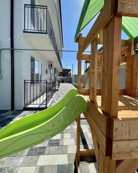 Дом 415м², 3-этажный, участок 6 сот.  