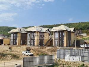 Дом 150м², 3-этажный, участок 5 сот.  
