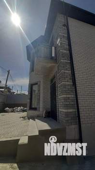 Дом 146м&sup2;, 2-этажный, участок 4 сот.  