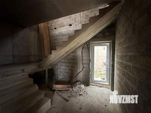 Дом 228м², 2-этажный, участок 5 сот.  