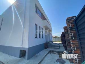 Дом 166м&sup2;, 2-этажный, участок 4 сот.  