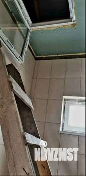 Дом 100м&sup2;, 2-этажный, участок 6 сот.  