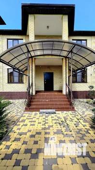 Дом 350м², 2-этажный, участок 10 сот.  