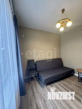 Дом 100м&sup2;, 2-этажный, участок 4 сот.  