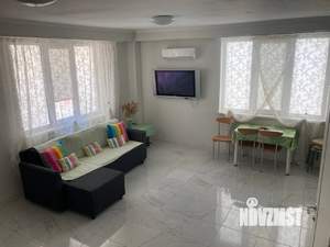 Таунхаус 80м², 2-этажный, участок 1 сот.  