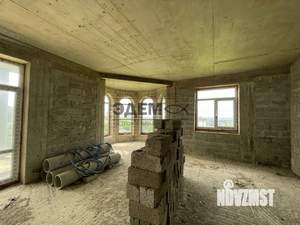 Дом 288м², 3-этажный, участок 7 сот.  