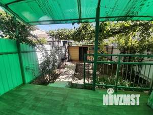 Дом 70м&sup2;, 2-этажный, участок 2 сот.  