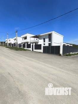 Дом 183м&sup2;, 2-этажный, участок 4 сот.  