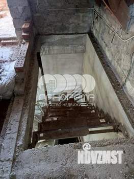 Дом 348м², 2-этажный, участок 10 сот.  