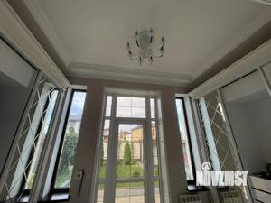 Дом 350м², 2-этажный, участок 6 сот.  