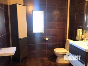 Дом 248м², 2-этажный, участок 6 сот.  