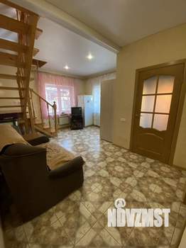 Дом 76м², 2-этажный, участок 2 сот.  