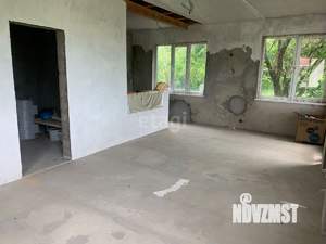 Дом 160м&sup2;, 2-этажный, участок 5 сот.  