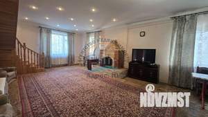 Дом 325м&sup2;, 3-этажный, участок 4 сот.  