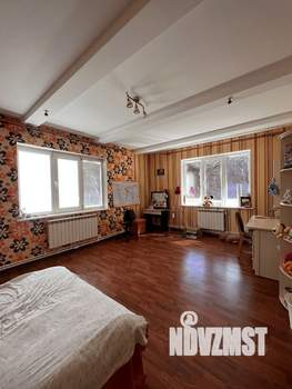 Дом 295м&sup2;, 2-этажный, участок 10 сот.  