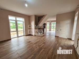 Дом 150м², 3-этажный, участок 5 сот.  