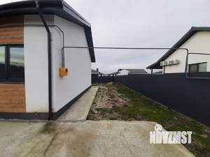 Дом 100м&sup2;, 1-этажный, участок 6 сот.  