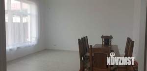 Дом 127м&sup2;, 2-этажный, участок 5 сот.  