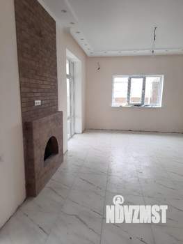Коттедж 180м², 2-этажный, участок 4 сот.  