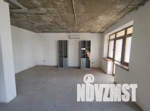 Дом 550м², 2-этажный, участок 6 сот.  