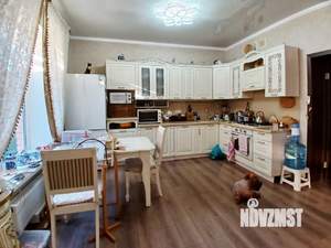 Дом 132м&sup2;, 2-этажный, участок 4 сот.  